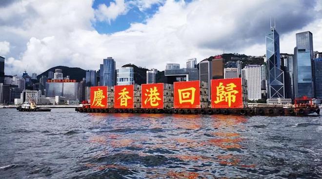 2025新澳门精准免费大全，澳门作为中国的特别行政区，以其独特的魅力吸引着无数人的目光。随着科技的快速发展和互联网的普及，人们对于澳门的了解不再局限于传统的渠道，而是通过互联网获取各种信息。本文将围绕澳门精准免费大全这一主题展开，介绍澳门旅游、美食、文化等方面的信息，为读者提供一个全面了解澳门的视角。