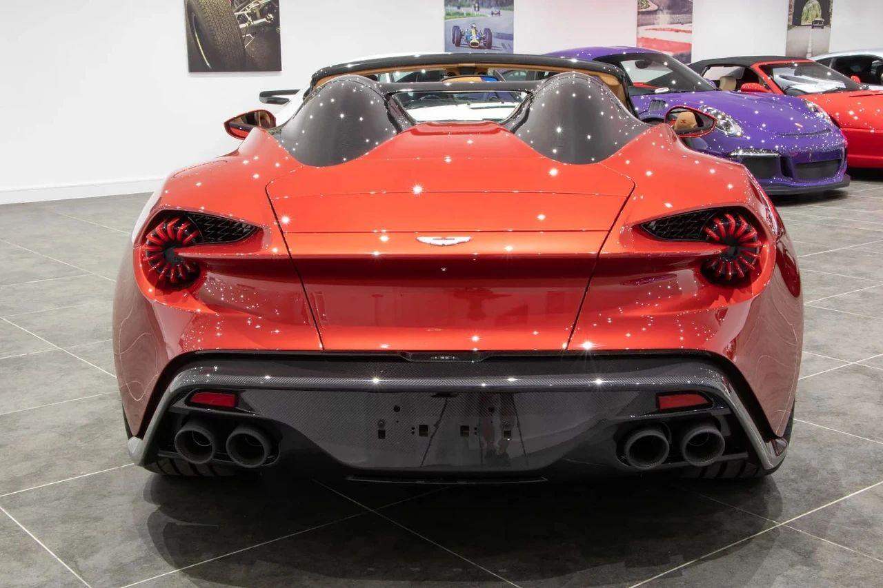 阿斯顿马丁v12 zagato，阿斯顿马丁V12 Zagato，速度与艺术的完美结合