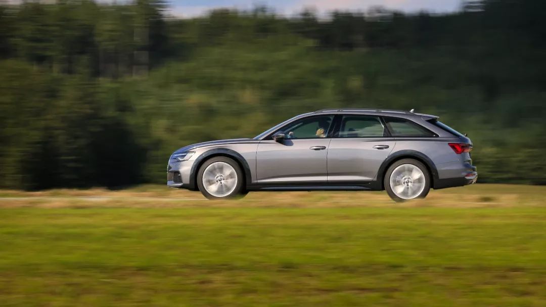 a6 allroad，奥迪A6 Allroad，豪华跨界轿车的完美诠释