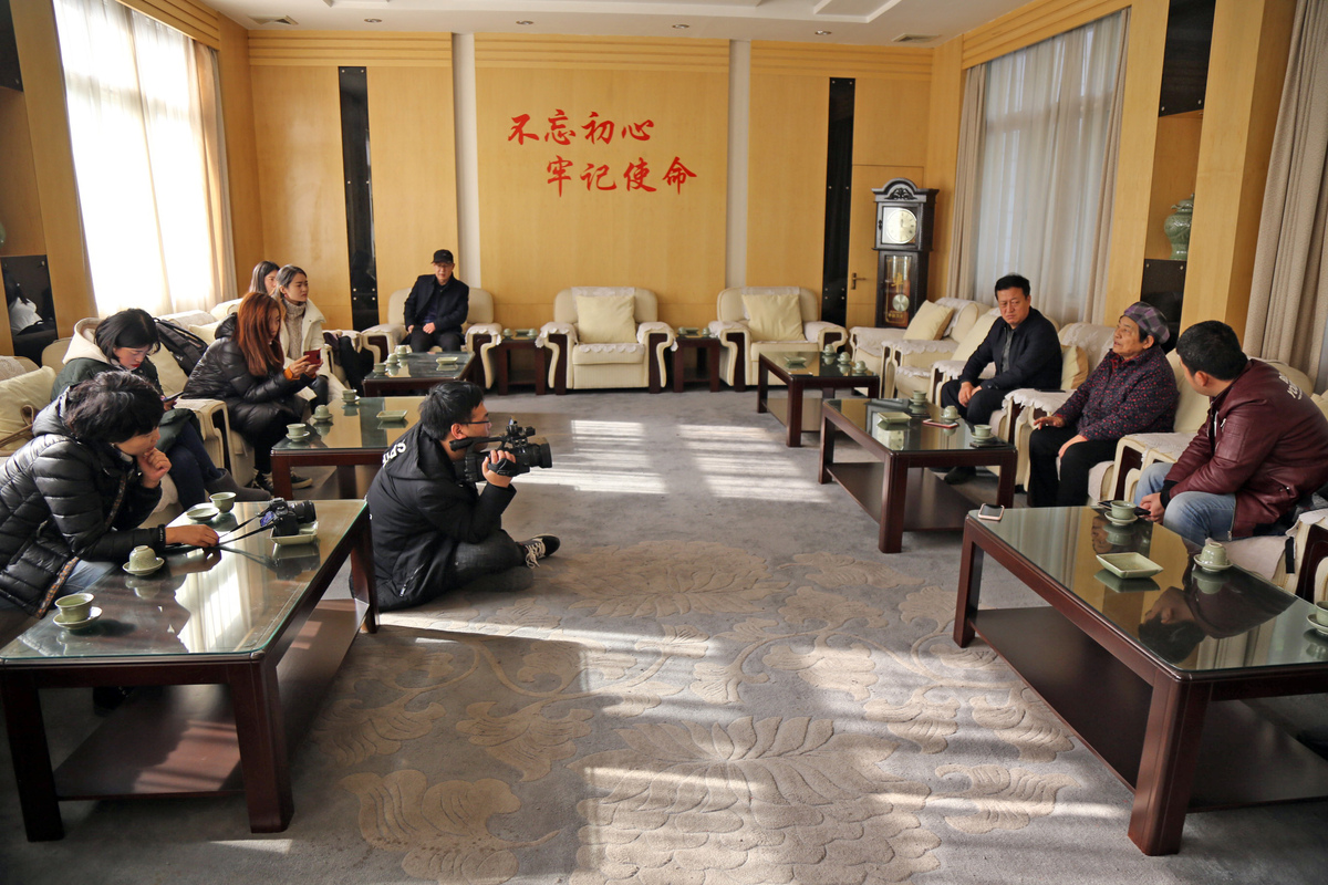 管家婆必出一肖一码一中一特，管家婆必出一肖一码一中一特，揭秘神秘预测背后的故事